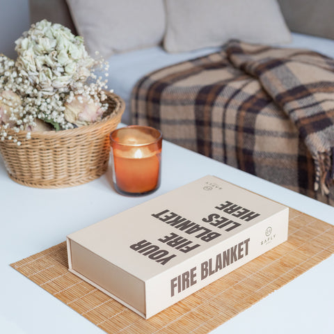 Safly Coffee Table Book med Brannteppe - Sand